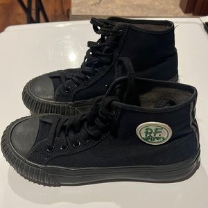 Boys PF Flyer high tops. Barely worn. In excellent shape.